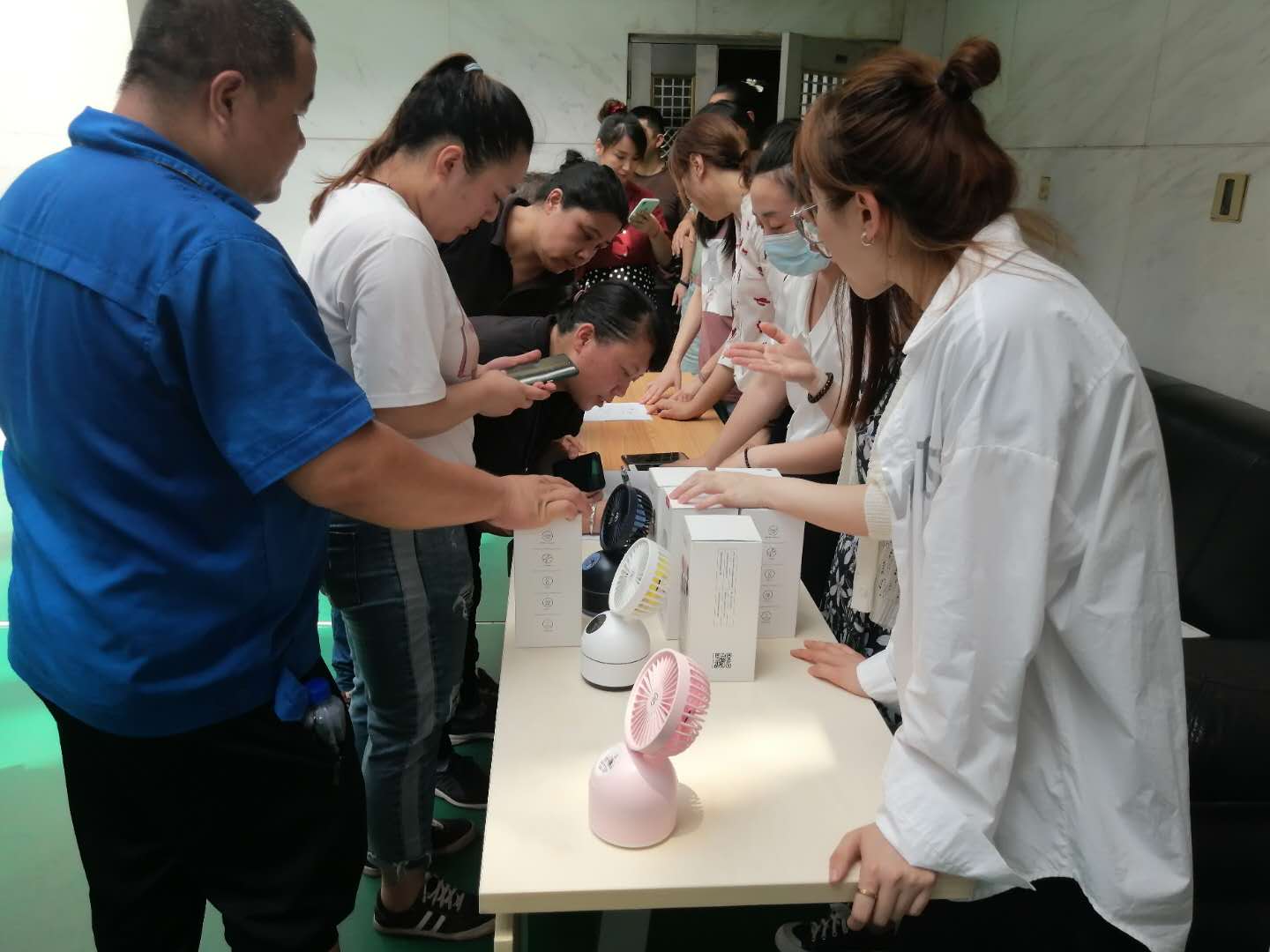 乒乓球_永利集团
